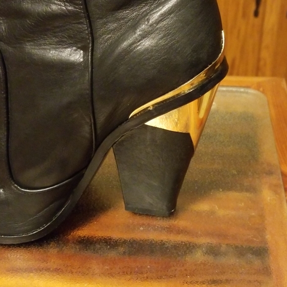 Dolce Vita Boots - Picture 6 of 6